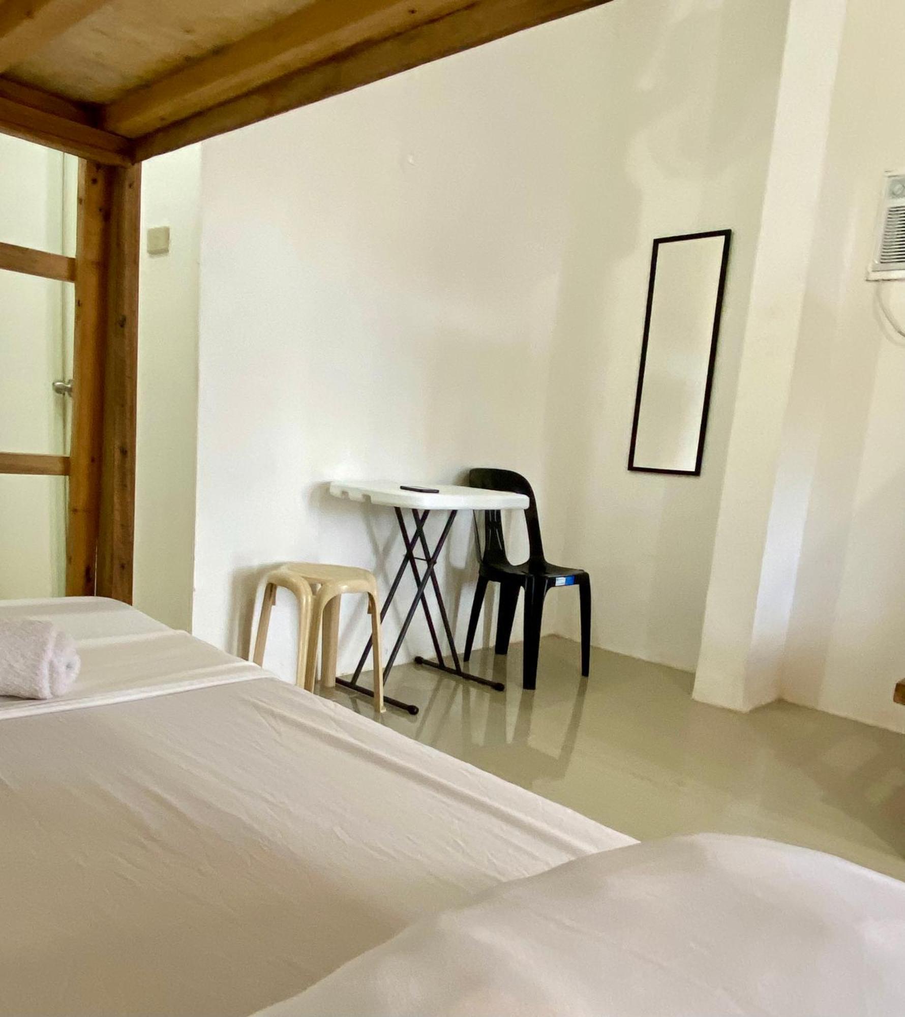 Reddot Guest House General Luna  Exterior foto